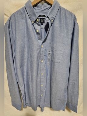GAP Men's Light Blue Button-Down Oxford Shirt Size XXL